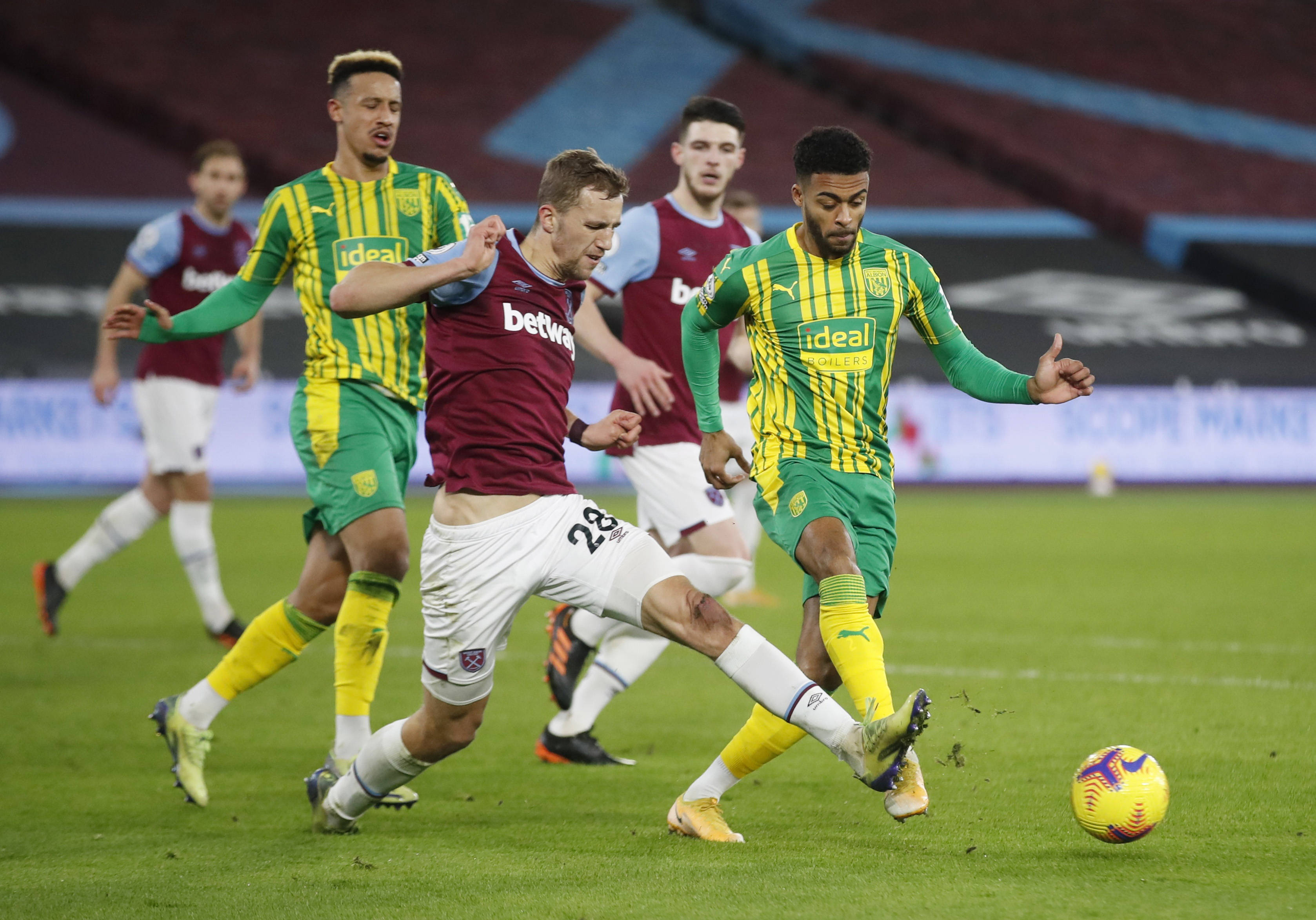 我国羽队混合团体赛首战 5比0轻取毛里求斯